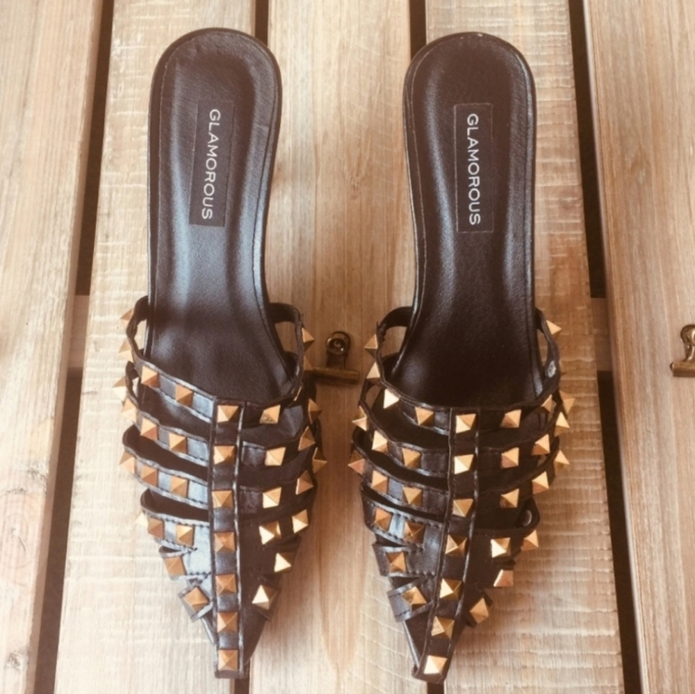 Glamorous Black Studded Women's Shoes